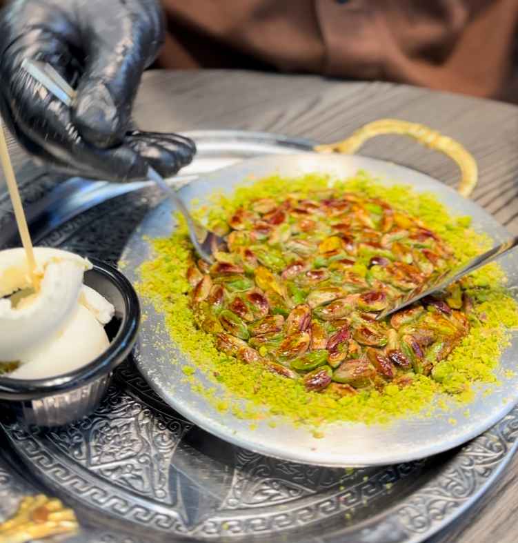 کنافە فستق زاده